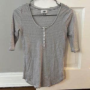 Old Navy Quarter Sleeve Top